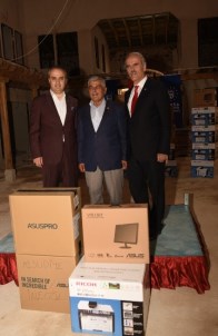 Büyükşehir'den İnegöllü Muhtarlara Teknoloji Desteği