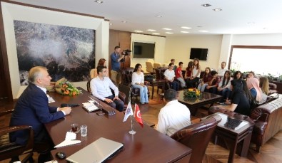 Genç Denizli'den Başkan Zolan'a Ziyaret