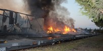 TREN İSTASYONU - Tren İstasyonundaki Tarihi Ambarda Yangın