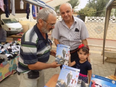Pazar Arabasıyla Köy Köy Dolaştı 5 Bin Kitap Dağıttı