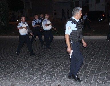 Adana'da Silahlı Saldırı Açıklaması 3 Polis Ve 1 Vatandaş Yaralı