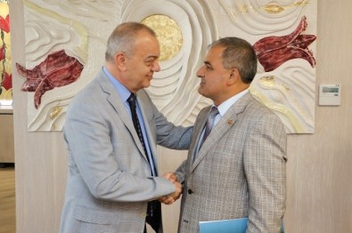 Gölmarmara'dan Başkan Ergün'e Ziyaret