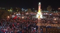 İzmir'de Demokrasi Nöbeti 21'İnci Gününde