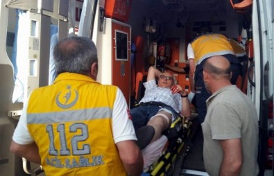 Sivas'ta Otopark Görevlisi Bıçakla Dehşet Saçtı Açıklaması 2 Yaralı