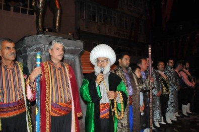 Temsili Nasreddin Hoca Demokrasi Nöbetine Katıldı