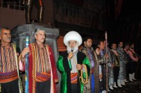 Temsili Nasreddin Hoca Demokrasi Nöbetine Katıldı