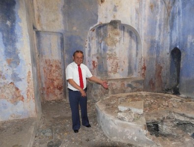 2. Mahmut'un Yaptırdığı Hamamın İçler Acısı Hali