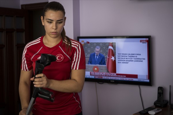 'Üzerine kan bulaşan milli formamı saklayacağım'