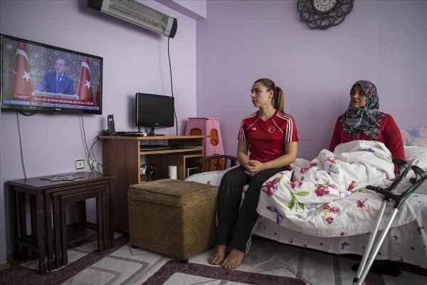 'Üzerine kan bulaşan milli formamı saklayacağım'