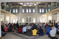 İZMIR İL MILLI EĞITIM MÜDÜRÜ - FETÖ'nün Kütüphane Olarak Kullandığı Cami İbadete Açıldı