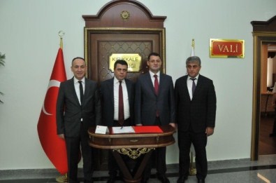 Pevrul Kavlak'tan Vali Haktankaçmaz'ı Ziyaret