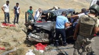 SÜLEYMAN ÖZDEMIR - Şırnak'ta Trafik Kazası: 2 Ölü, 3 Yaralı