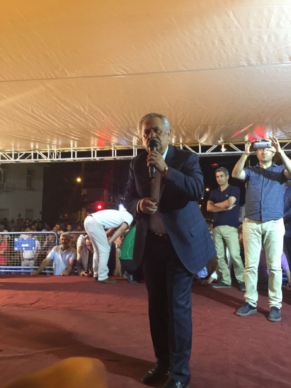 FETÖ'nün darbe girişimine tepki