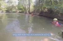 Dağcılar, Bursa'nın Saklı Görüntülerini Yüzerek Böyle Geçti