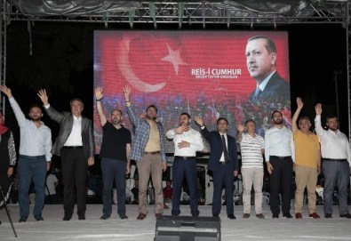 Demokrasi Nöbeti Birlik Ve Beraberlik İçerisinde Devam Ediyor