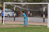 Genç Kaleci Hastalığını 90'Dan Çıkardı