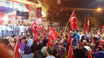 Sultangazi Belediyesi  Demokrasi Nöbetine Devam Ediyor
