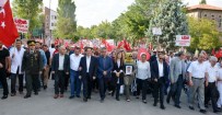 Aksaray'da Binlerce Kişi Demokrasi Ve Şehitler İçin Yürüdü