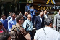 BURHAN KAYATÜRK - Beşir Atalay Tatvan'dan Ayrıldı