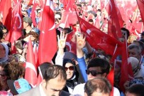 Demokrasi Ve Şehitler Mitinginde Yozgatlılar Cumhuriyet Meydanı'nı Doldurdu