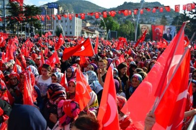 Tokat'ta Demokrasi Ve Şehitler Mitingi