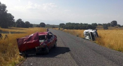 Beyşehir'de İki Ayrı Trafik Kazası Açıklaması 8 Yaralı