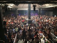 KORAY AVCı - Didim'de Koray Avcı Coşkusu Yaşandı