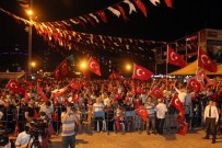 LATİF ERDOĞAN - Araştırmacı Yazar Latif Erdoğan, Esenyurt'ta Demokrasi Nöbeti'nde