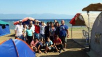 KAZDAĞLARI - Başkan Uysal Çocuk Kampını Ziyaret Etti