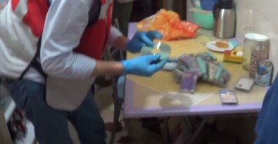 İstanbul'da FETÖ'nün Hücre Evine Operasyon