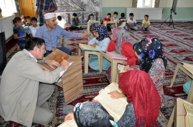 Sorgun'da Kuran'ı Kerim Okuma Yarışması Düzenlendi