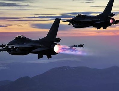 Çukurca'da hava harekatı