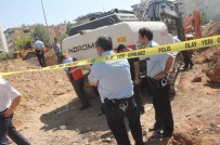 KANALİZASYON ÇALIŞMASI - Göçük Altında Kalan İşçi Hayatını Kaybetti