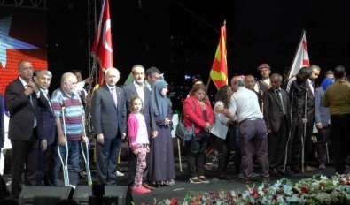 Kılıçdaroğlu Şehit Aileleriyle Bir Araya Geldi