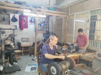 BIÇAKÇILIK - Kurban Bayramı Öncesi Bıçakçılara Talep Arttı