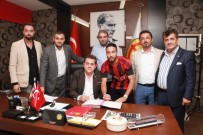 HALIL ÜNAL - Tarık Çamdal Eskişehirspor'a Yeniden İmzayı Attı