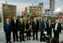 PARTİ MECLİSİ - 93 Yıllık Çınara  '9 Eylül Anıt Heykeli'
