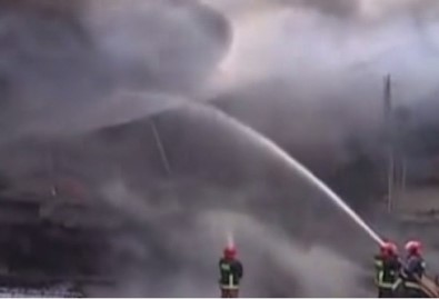 Bangladeş'te Ölü Sayısı Artıyor