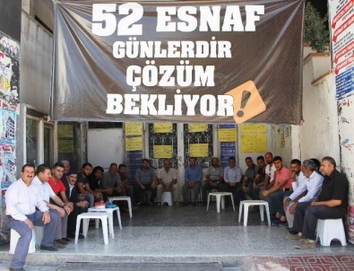 Belediye Pasajı Esnafı Bayramı Buruk Karşılıyor