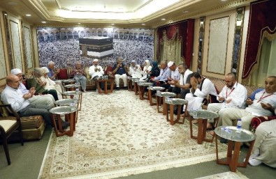 Diyanet İşleri Başkanı Görmez Şehit Aileleri İle Buluştu