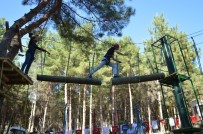 TIRMANMA DUVARI - Tokat Bölgesinin İlk Macera Parkı Niksar'da Açıldı