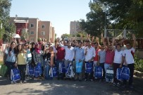 DİYARBAKIR VALİLİĞİ - AK Parti Bağlar Gençlik Kolları'ndan 120 Çocuğa Giysi Yardımı