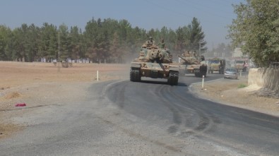 Suriye'ye Tank Ve Askeri Personel Sevkıyatı
