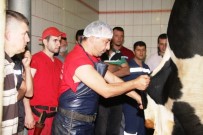 İŞÇİ SAĞLIĞI - Vatandaşlara Kurban Keserken Dikkatli Olun Uyarısı