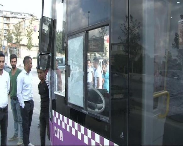 İstanbul'da özel halk otobüsüne silahlı saldırı