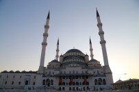 BAYRAM NAMAZI - Kocatepe Camii'nde Kurban Bayramı Coşkusu