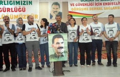 Öcalan'ın Mesajı Diyarbakır'da Açıklandı, Açlık Grevi Eylemi Sona Erdi