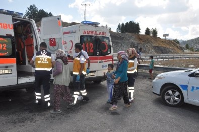 Seydişehir'de İki Otomobil Çarpıştı Açıklaması 9 Yaralı