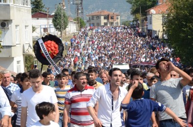 Sinop Yine Karıştı Açıklaması 300 Kişi Hastaneye Sevk Edildi