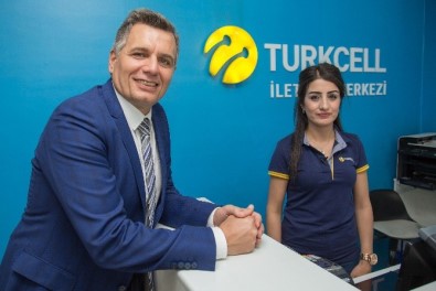 Turkcell'in 81 İldeki 5 Bin Mağaza Çalışanı Eğitimini Tamamladı